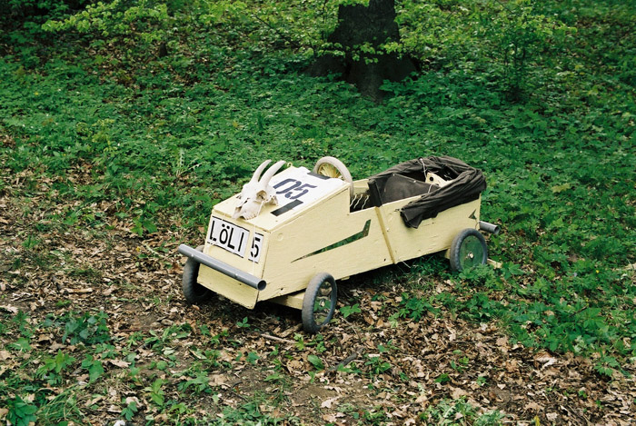 F1010016
